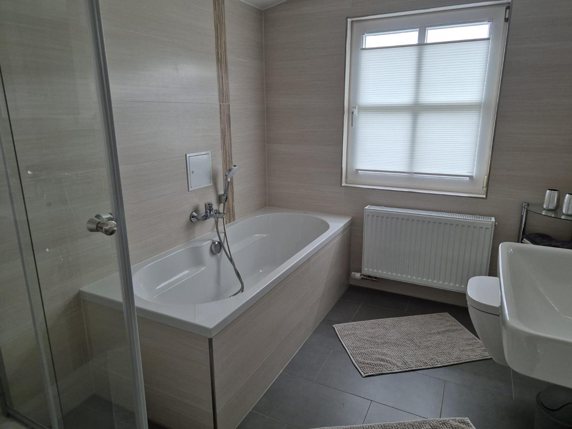 Moderne Ferienwohnung Auf Dem Weingut Monzingen Екстер'єр фото